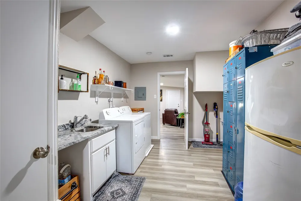 1101 Redoak Drive West Tawakoni, TX 75474