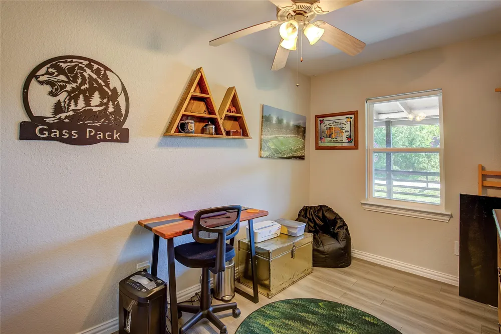 1101 Redoak Drive West Tawakoni, TX 75474