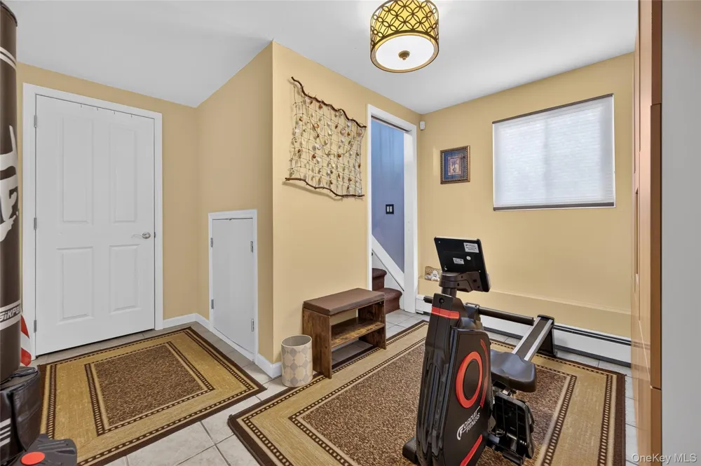15 1st Avenue Bayville, NY 11709