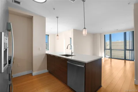 701 Ridge Hill Boulevard #11H