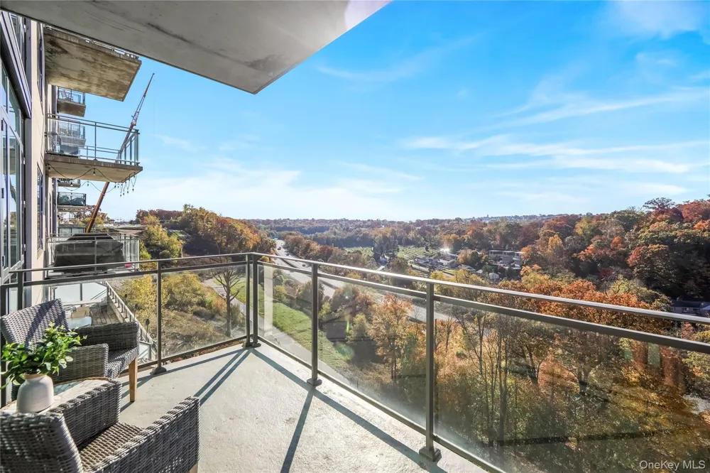 701 Ridge Hill Boulevard #9C Yonkers, NY 10710