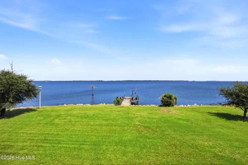 171 Royal Tern Way Hertford, NC 27944