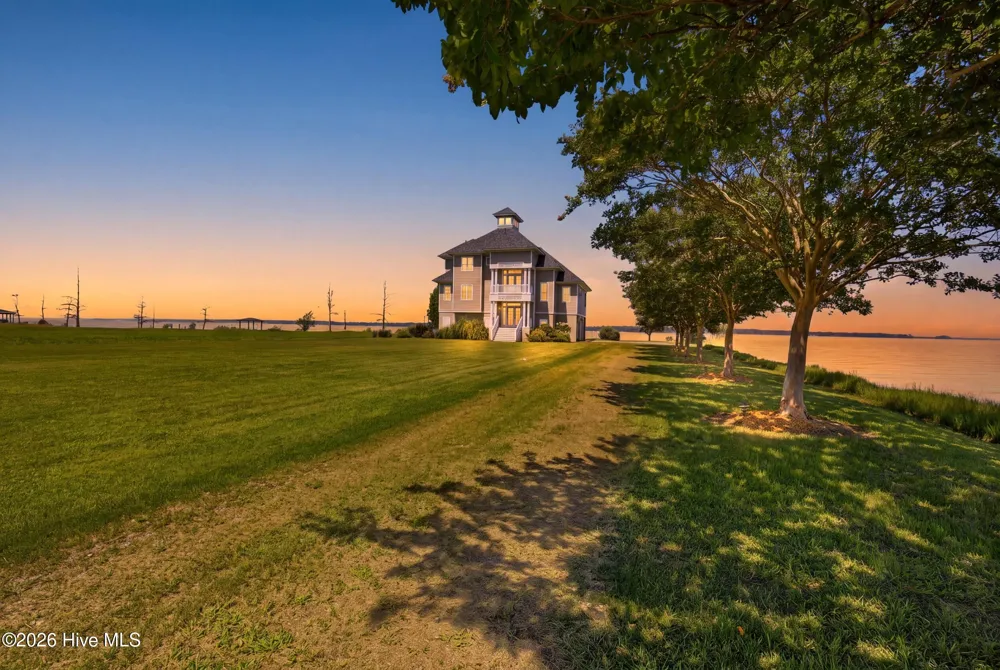 171 Royal Tern Way Hertford, NC 27944