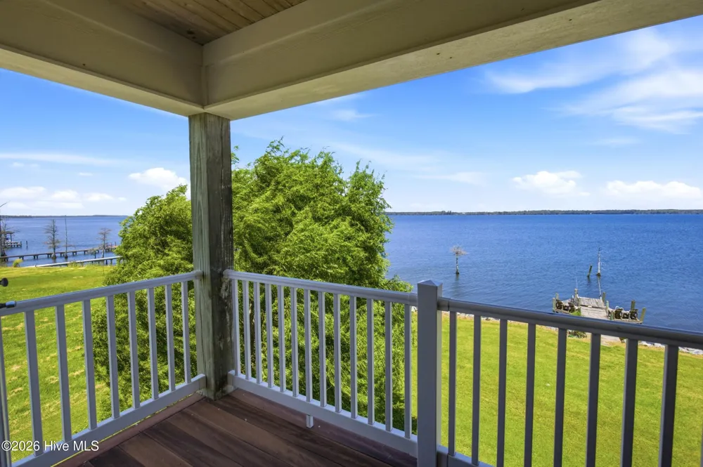 171 Royal Tern Way Hertford, NC 27944