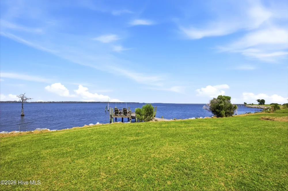 171 Royal Tern Way Hertford, NC 27944