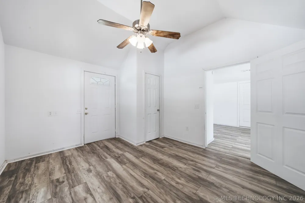 108 7th Avenue Cleveland, OK 74020