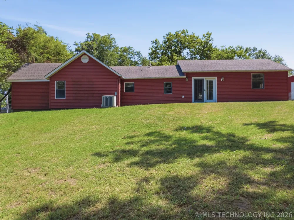 108 7th Avenue Cleveland, OK 74020
