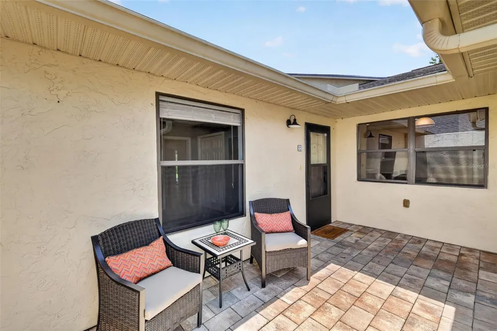 2214 CYPRESS COVE DRIVE #4 Tavares, FL 32778