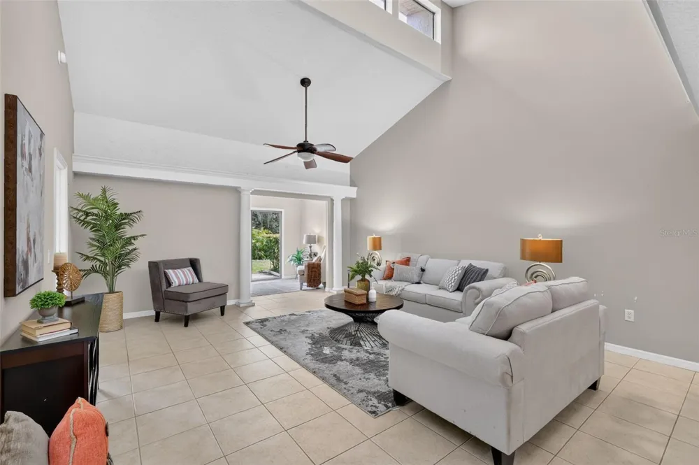 2214 CYPRESS COVE DRIVE #4 Tavares, FL 32778