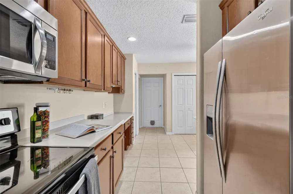 2214 CYPRESS COVE DRIVE #4 Tavares, FL 32778