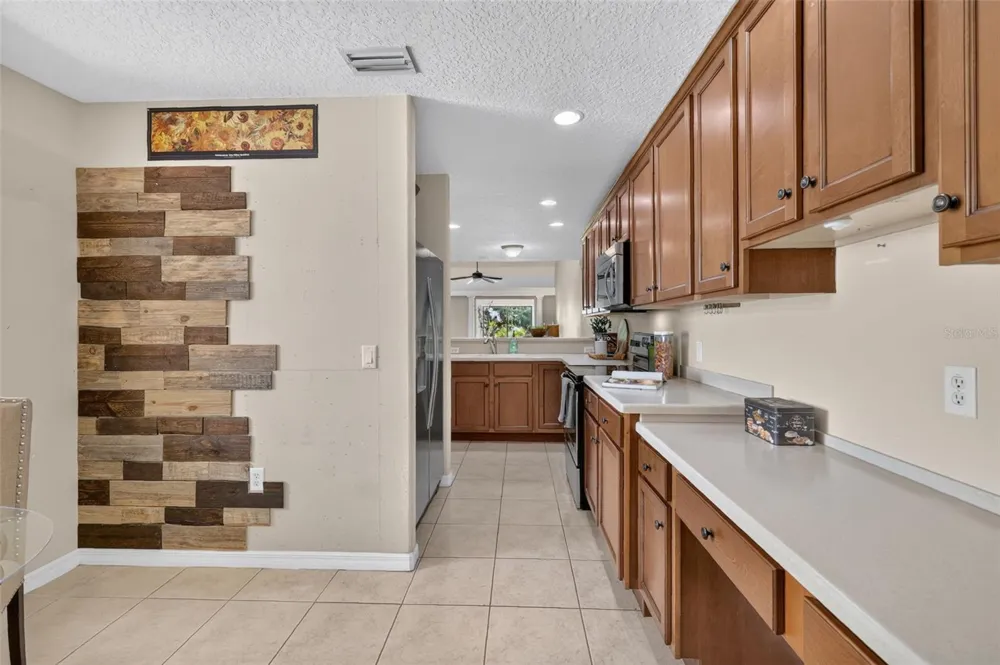 2214 CYPRESS COVE DRIVE #4 Tavares, FL 32778