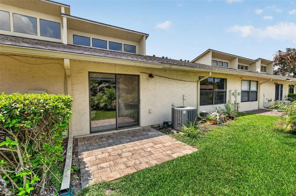 2214 CYPRESS COVE DRIVE #4 Tavares, FL 32778