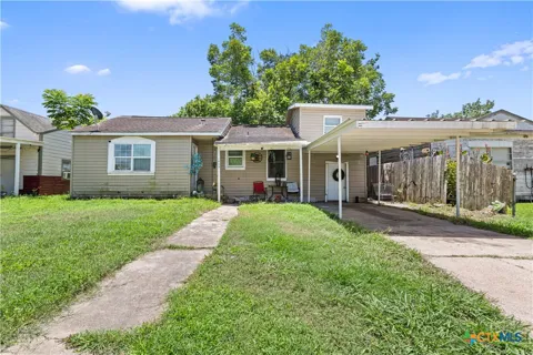 1409 E Mimosa Avenue