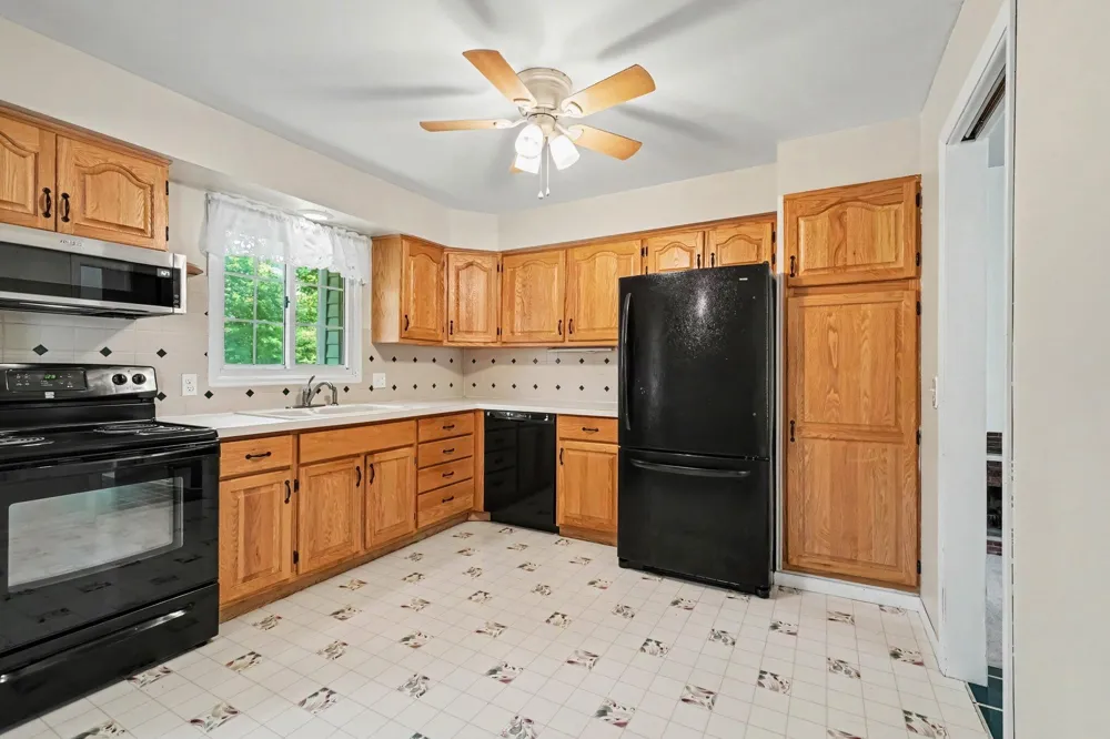 6320 Hampton Street Portage, MI 49024