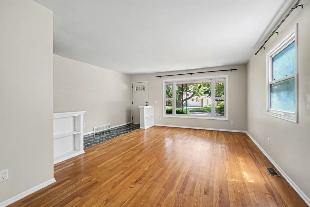 6320 Hampton Street Portage, MI 49024