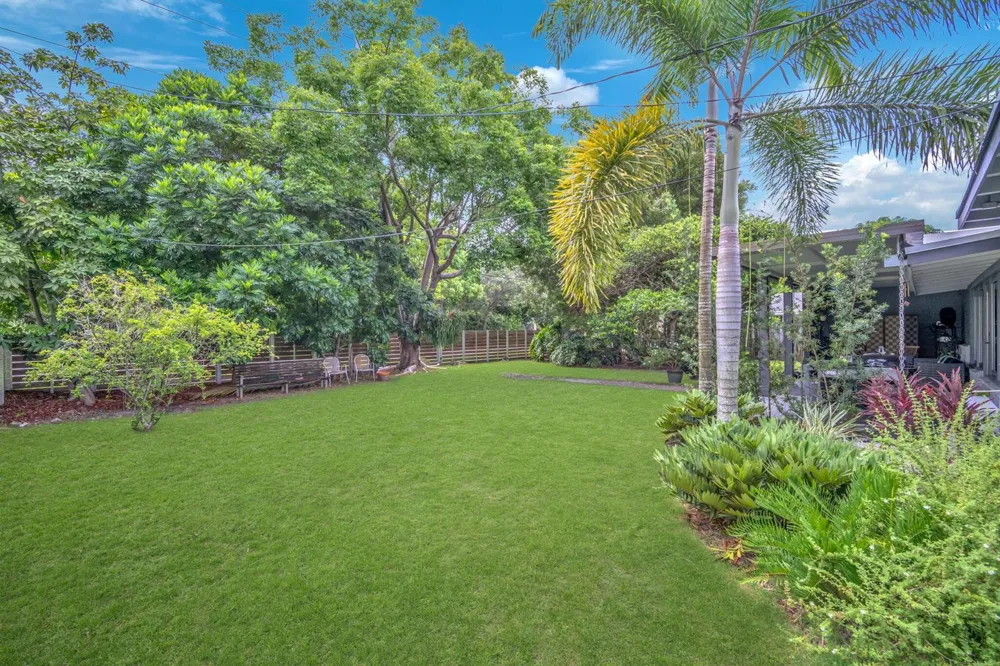 7830 SW 67TH AVENUE South Miami, FL 33143