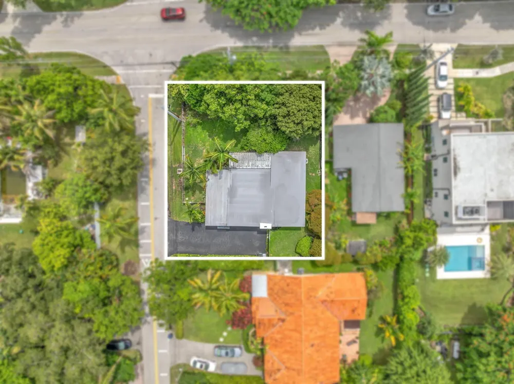 7830 SW 67TH AVENUE South Miami, FL 33143