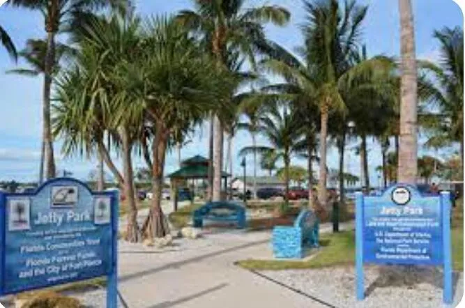 2319 Tamarind Drive Fort Pierce, FL 34949