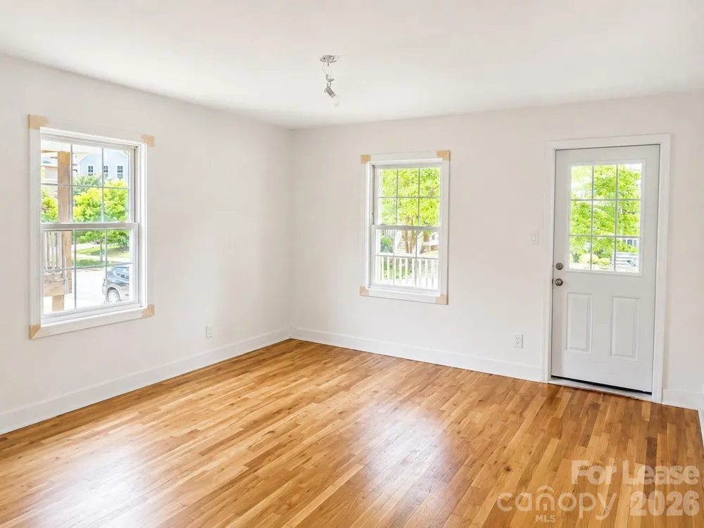 405 Orange Street #4 Charlotte, NC 28211