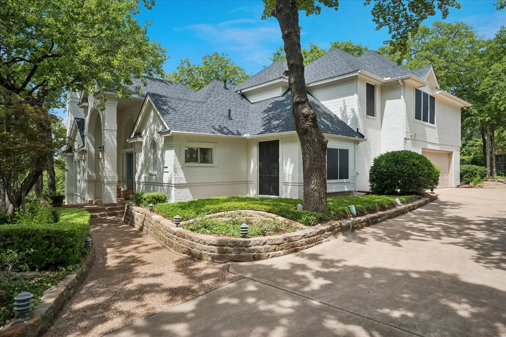 801 Helen Street Keller, TX 76248