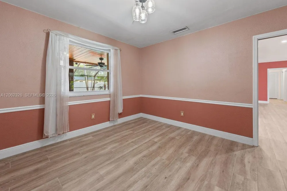 8331 SW 156th St Palmetto Bay, FL 33157