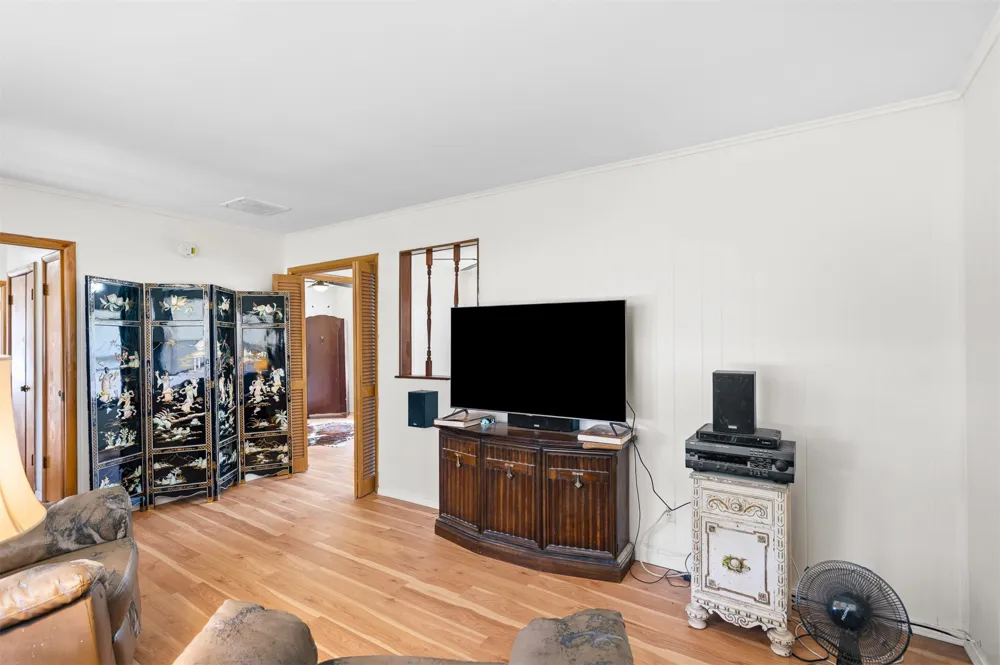 829 W 22nd Ada, OK 74820