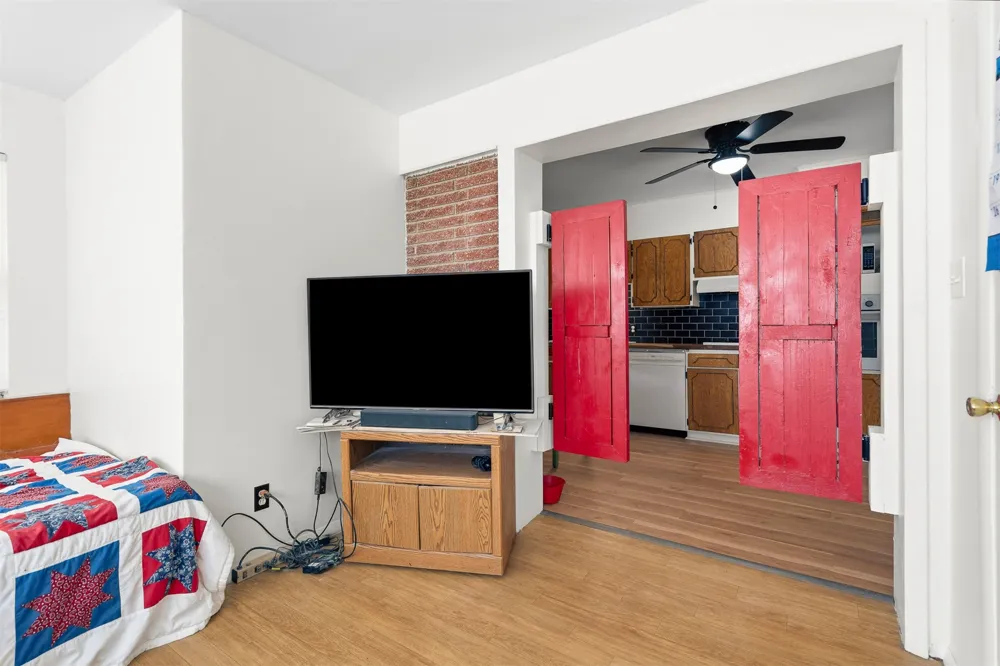 829 W 22nd Ada, OK 74820
