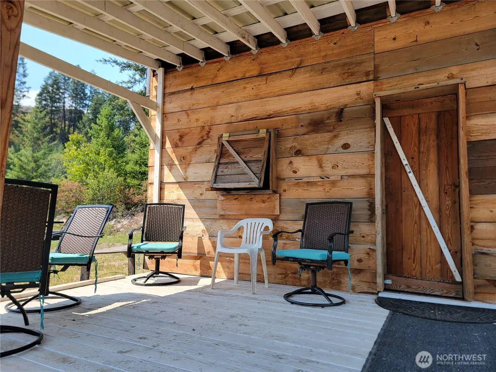 181 New Hope Drive Malo, WA 99150