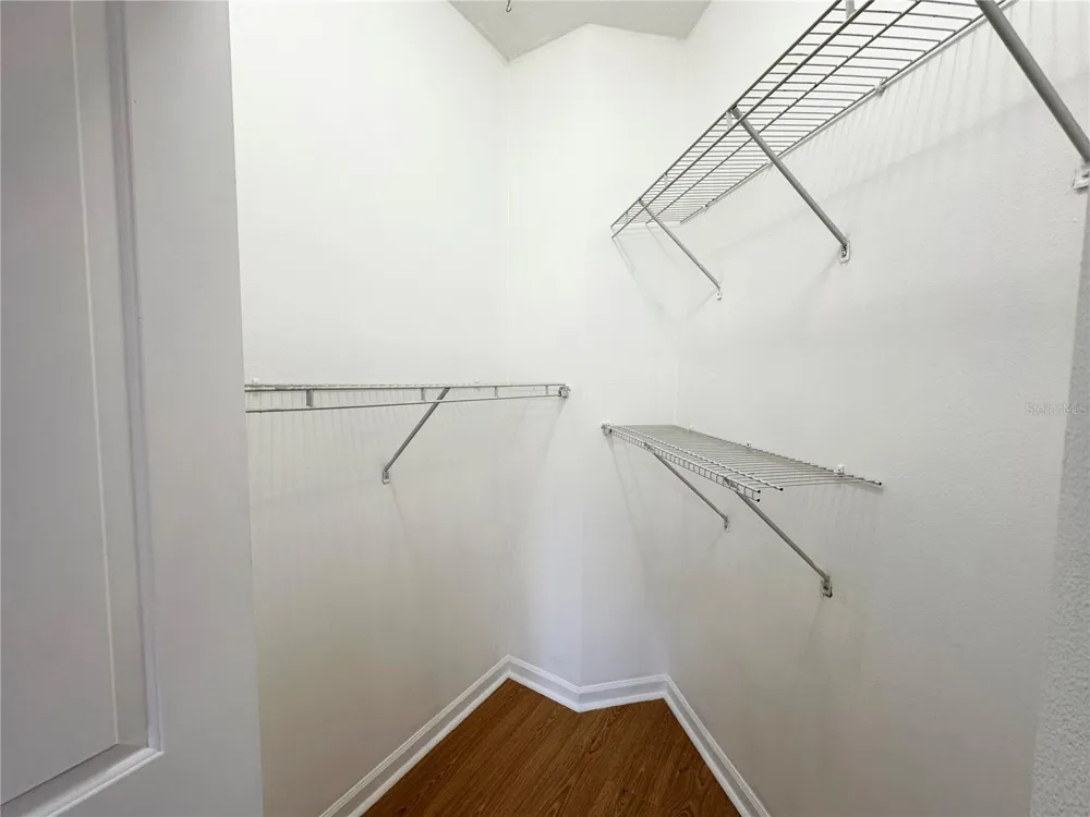 12843 MADISON POINTE CIRCLE E #201 Orlando, FL 32821