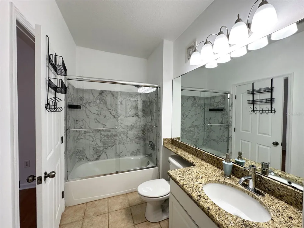 12843 MADISON POINTE CIRCLE E #201 Orlando, FL 32821