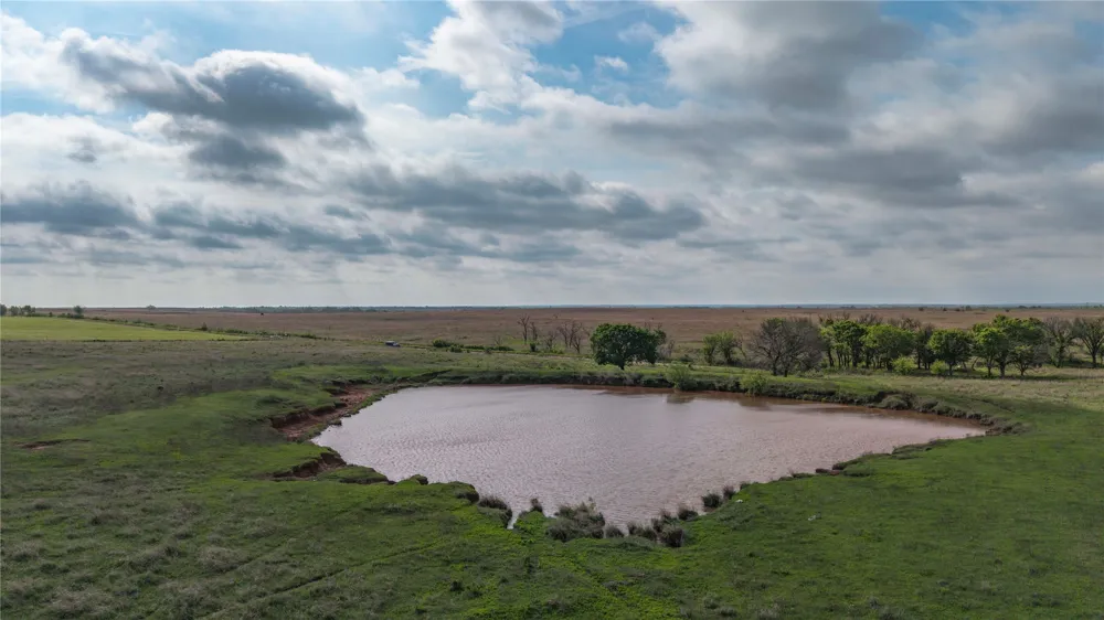 42 E 4500 ROAD Pawnee, OK 73061