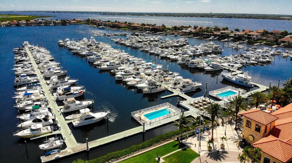 102 RIVIERA DUNES WAY #C29 Palmetto, FL 34221