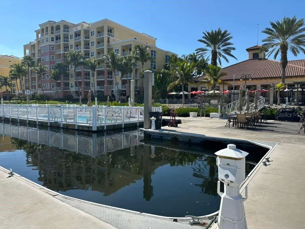 102 RIVIERA DUNES WAY #C29 Palmetto, FL 34221