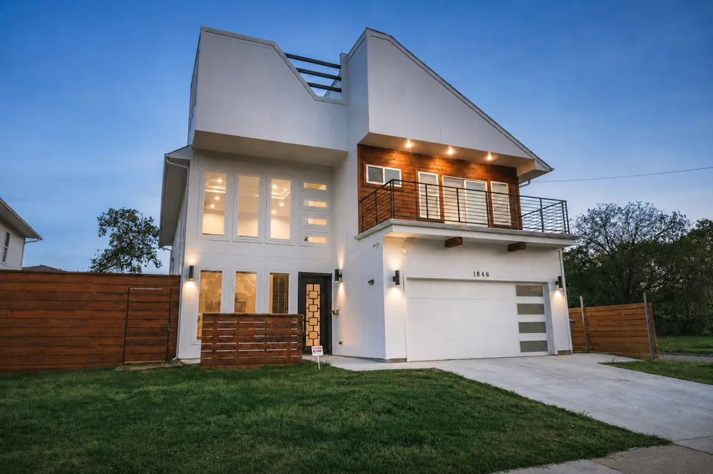 1846 Nomas Street Dallas, TX 75212