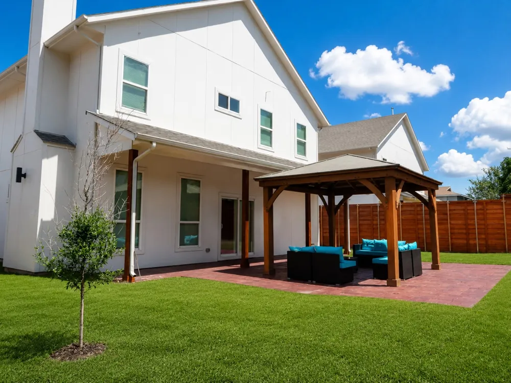 1846 Nomas Street Dallas, TX 75212