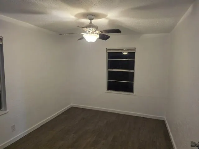 1011 Park Drive Denison, TX 75020