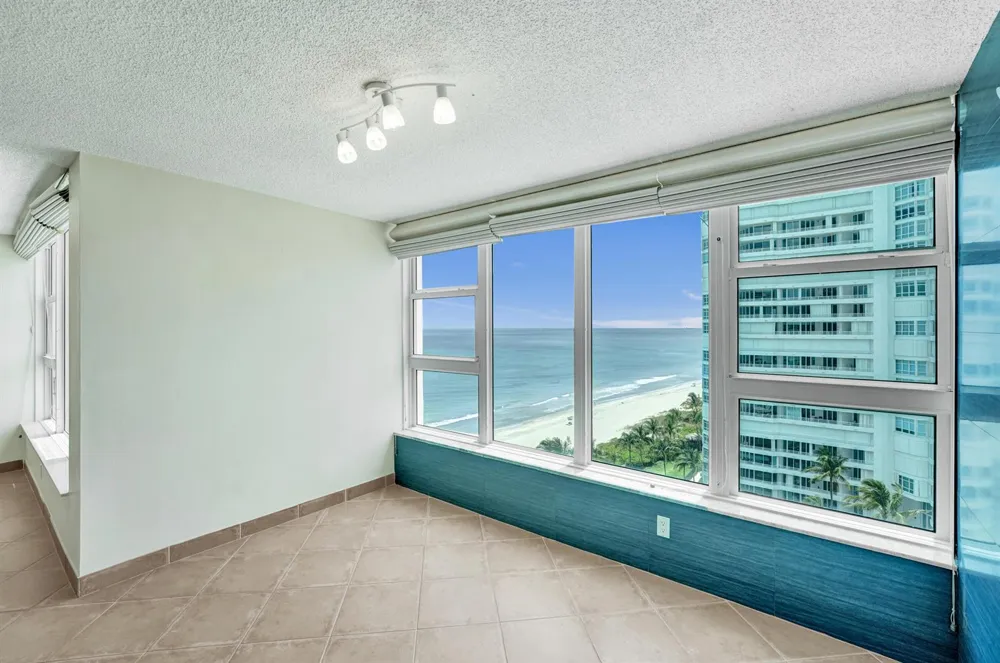 1620 S Ocean Boulevard #14-D Lauderdale By The Sea, FL 33062