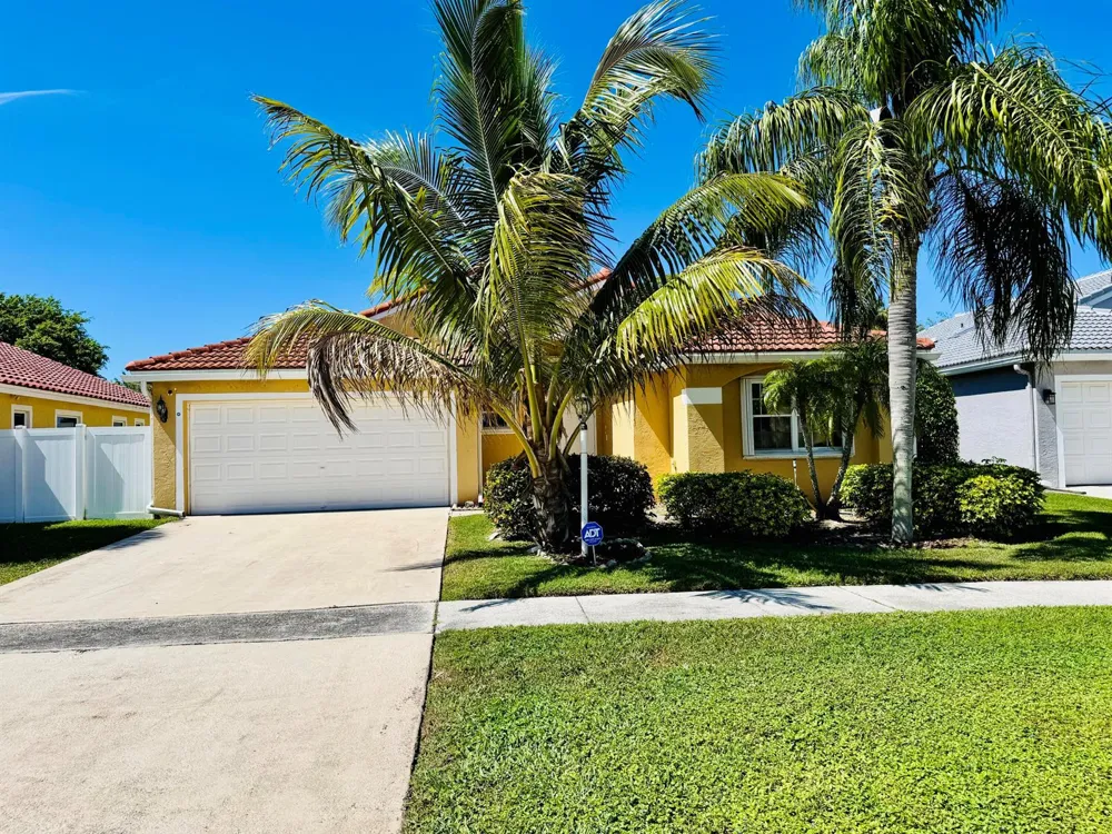 18798 Caspian Circle Boca Raton, FL 33496