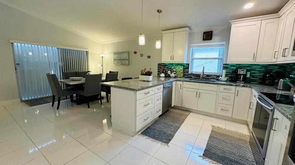 18798 Caspian Circle Boca Raton, FL 33496