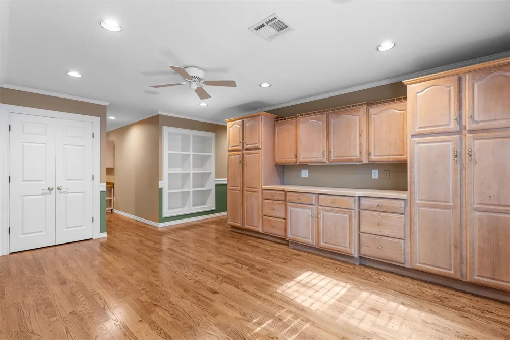 402 E 119th Street S Jenks, OK 74037