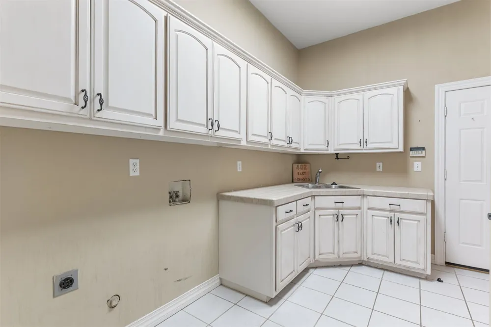 402 E 119th Street S Jenks, OK 74037