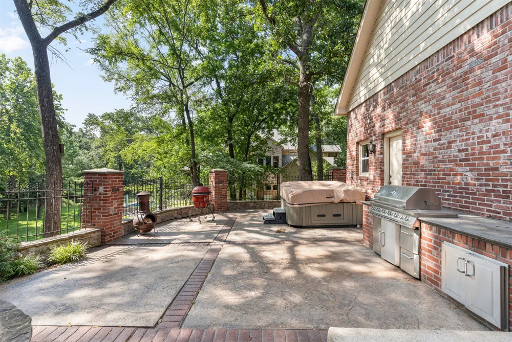 402 E 119th Street S Jenks, OK 74037