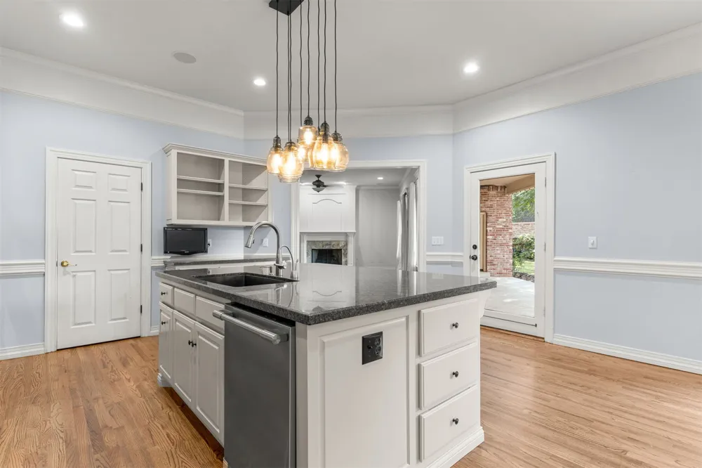 402 E 119th Street S Jenks, OK 74037