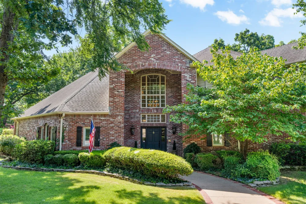 402 E 119th Street S Jenks, OK 74037