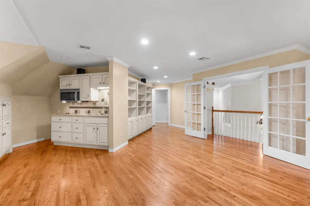 402 E 119th Street S Jenks, OK 74037