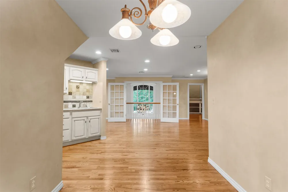 402 E 119th Street S Jenks, OK 74037