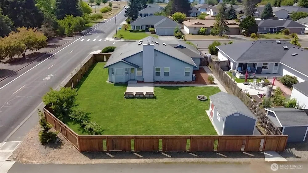972 E Spruce Street Sequim, WA 98382