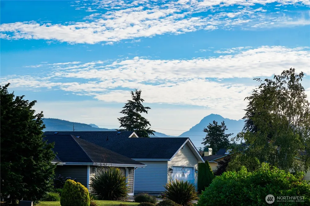 972 E Spruce Street Sequim, WA 98382
