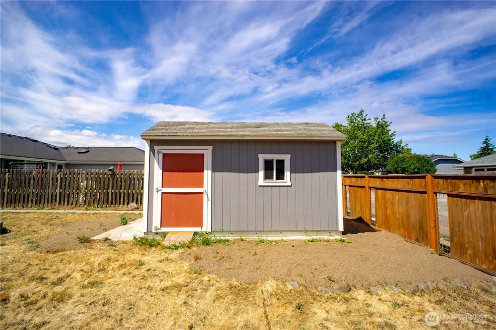 972 E Spruce Street Sequim, WA 98382