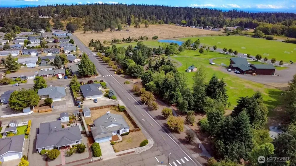 972 E Spruce Street Sequim, WA 98382